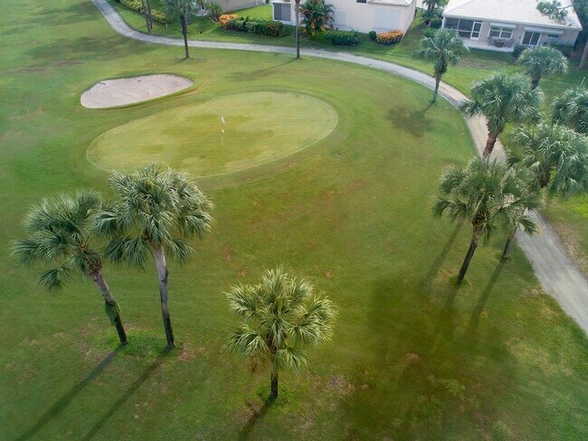 Foto del edificio - 18157 SE Fairview Cir