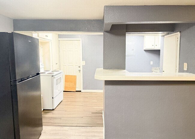 Foto del edificio - 519 SW 35th St