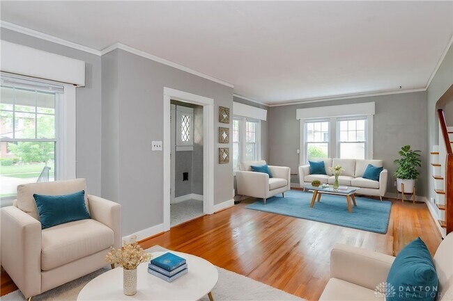 Foto del edificio - 232 Telford Ave
