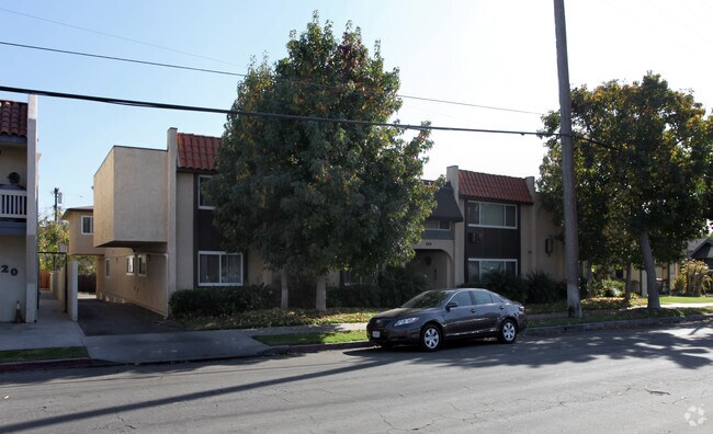 Building Photo - Loma Apartments