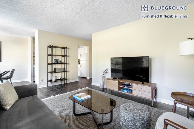 Foto del edificio - 1510 Oak Creek Dr