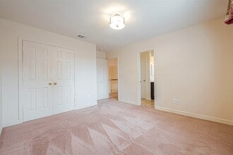 Building Photo - 1914 Rosebay Ct