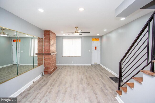 Foto del edificio - 2465 N Garnet St
