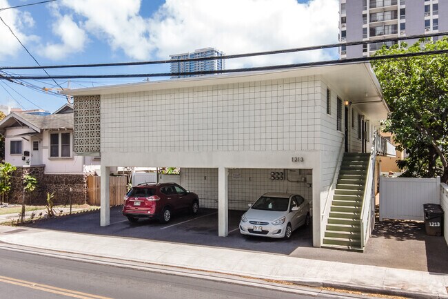 Foto del edificio - 1213 Rycroft St