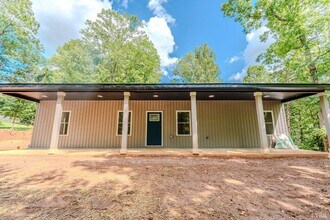 Building Photo - 109 Tosh Ln