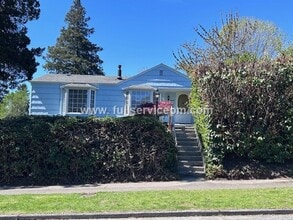 Building Photo - 2747 47th Ave SW