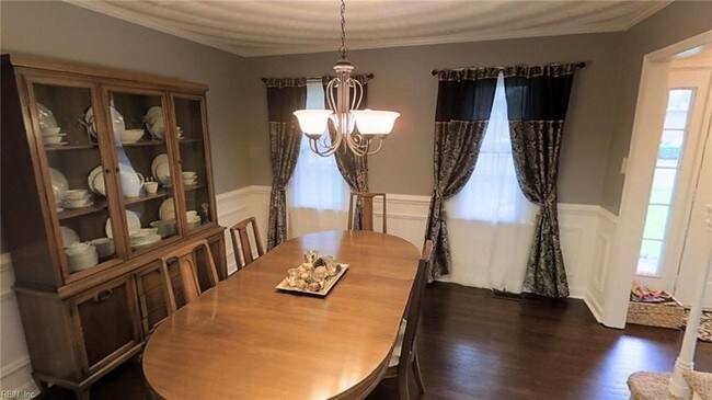 Foto del edificio - 4232 Thalia Forest Ln