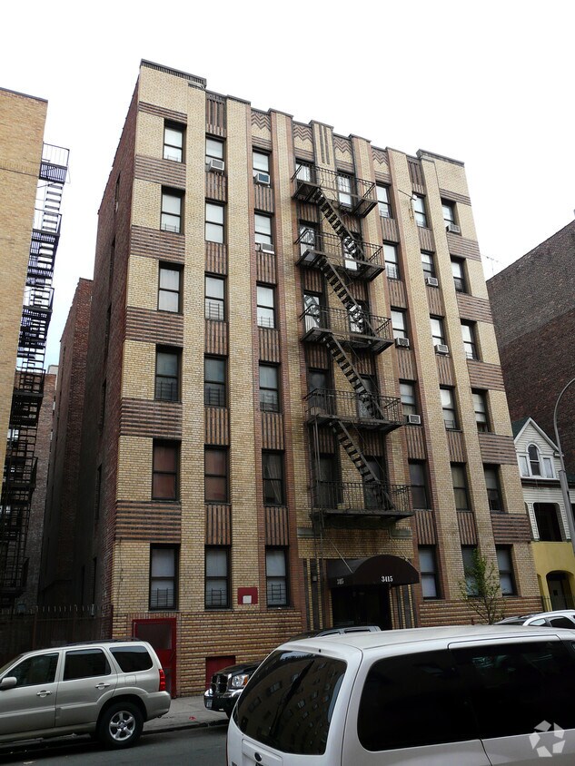 Edificio - 3415 Knox Pl