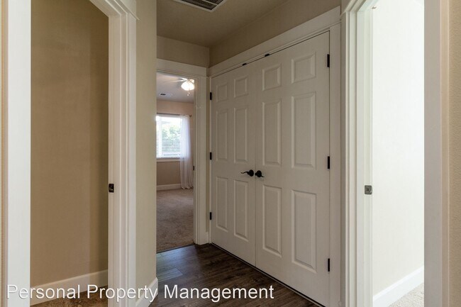Foto del edificio - 3 br, 2 bath House - 9717 NE 91st Court
