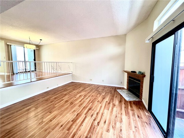 Foto del edificio - 102 S Sierra Madre Blvd