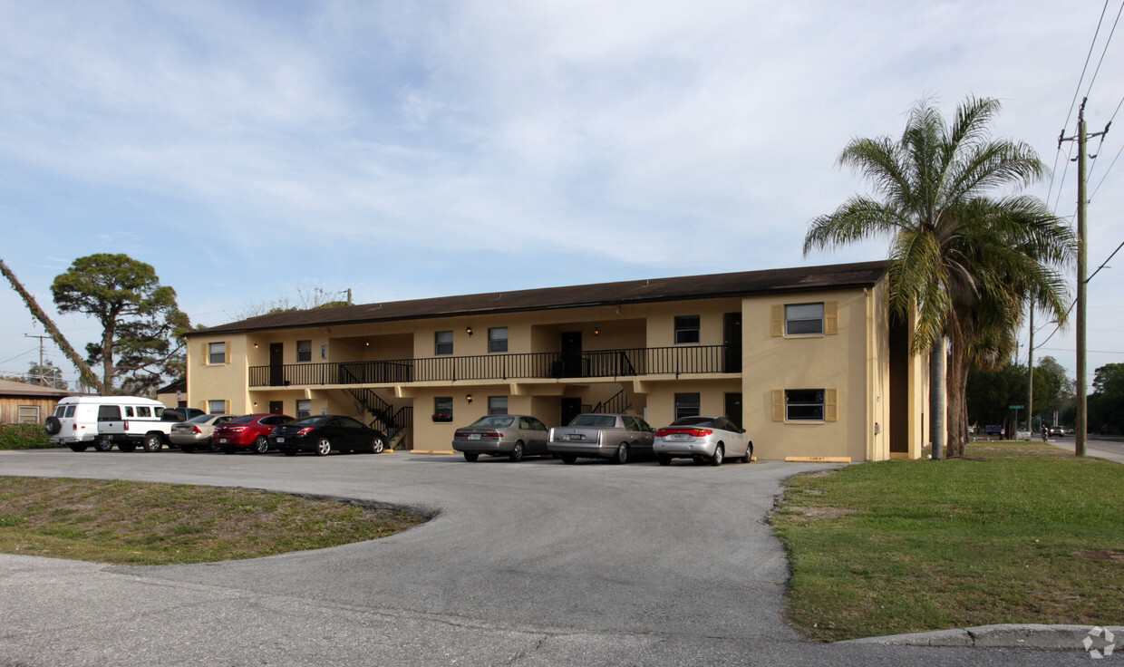 Building Photo - 4532 Swift Rd
