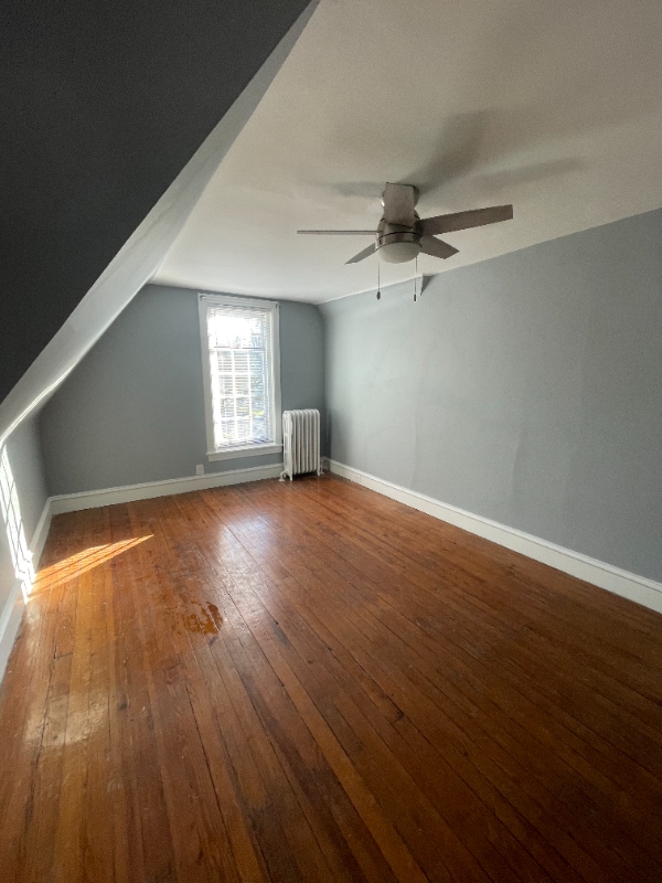 Building Photo - 400 Bethlehem Pike