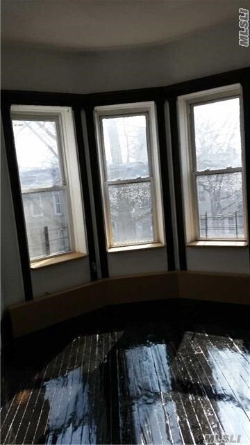 Building Photo - 1275 Park Pl