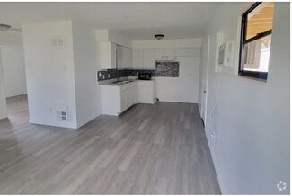 Building Photo - 5333 Andrus Ave