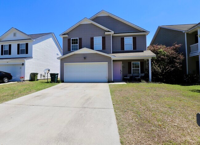 Building Photo - 1733 Benelli St