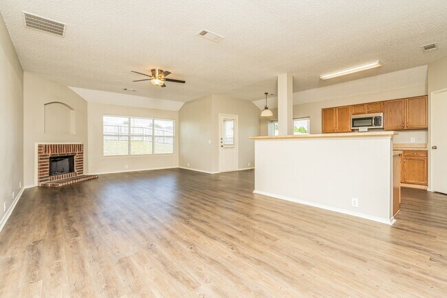 Foto del edificio - 1514 Wavecrest Dr