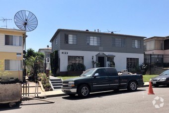 Primary Photo - 4122 Somerset Dr