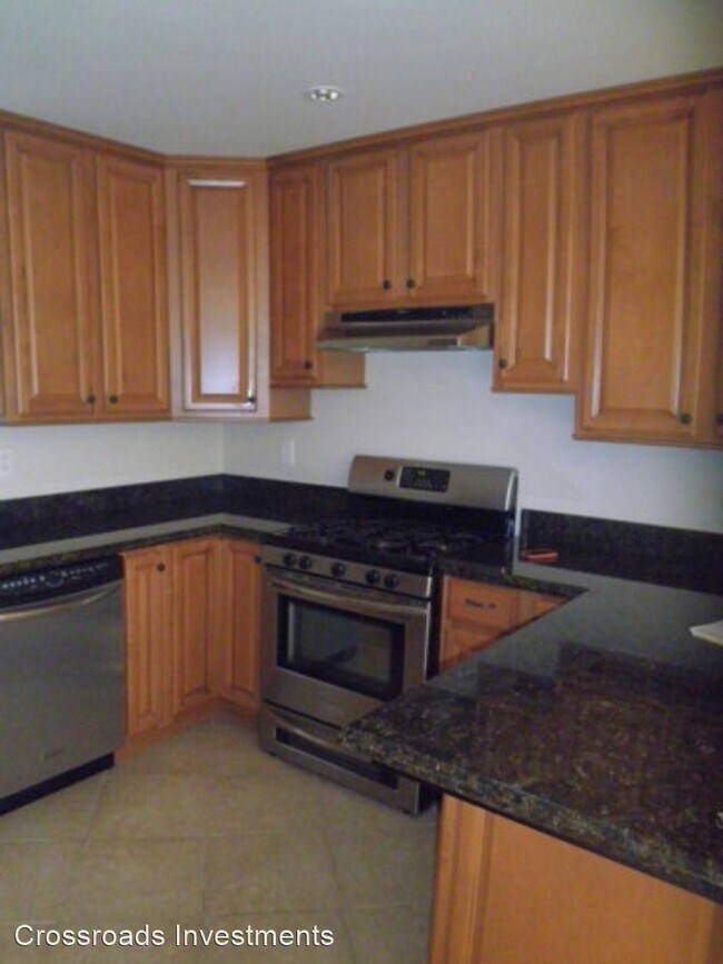 Building Photo - 3 br, 2 bath House - 3094 Bernadine Street