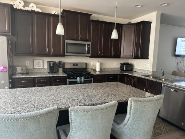 Foto del edificio - 3011 Osprey Way N