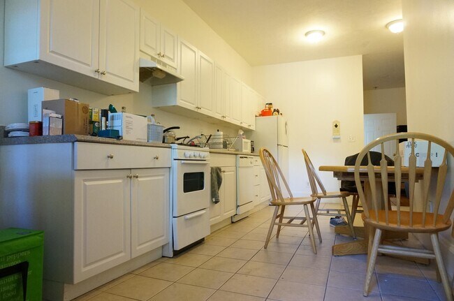 Foto del edificio - 39 Brighton Ave