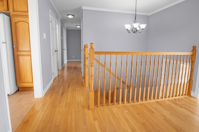 Building Photo - 60 Hopedale Crescent