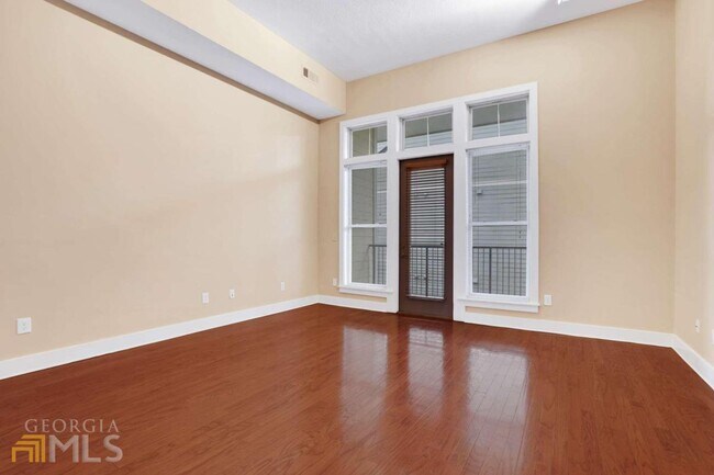 Foto del edificio - 1195 Milton Terrace SE