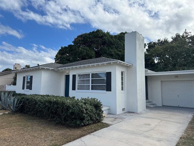 Building Photo - 348 Gregory Rd
