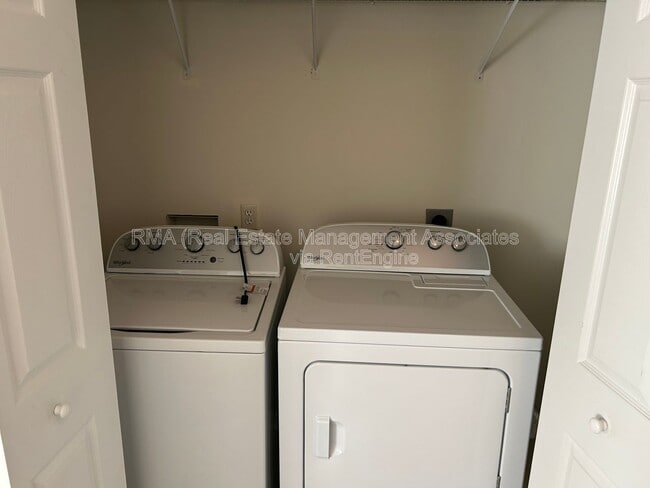 Foto del edificio - 21 Lisa Ln