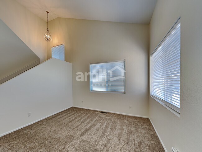 Foto del edificio - 838 Descendant Drive