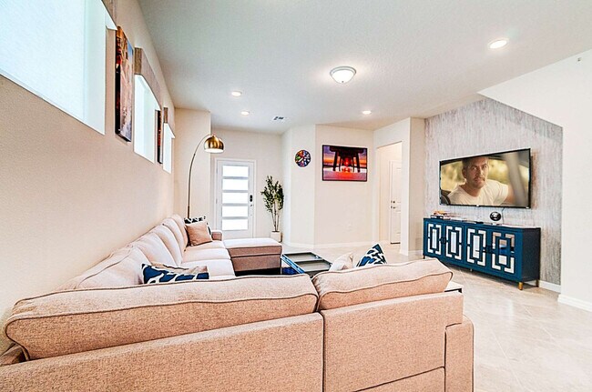 Foto del edificio - 15972 Cape Coral Lp