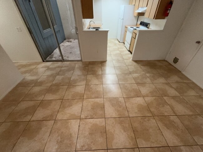 Foto del edificio - 2468 Atrium Cir