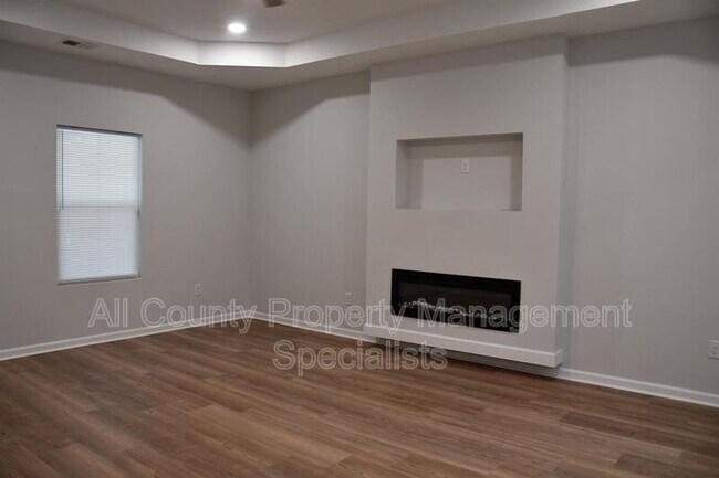 Foto del edificio - 5111 Spalding Ave
