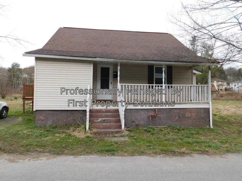 Foto principal - 839 W Virginia St