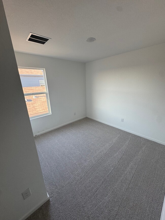 Building Photo - 7306 India Star