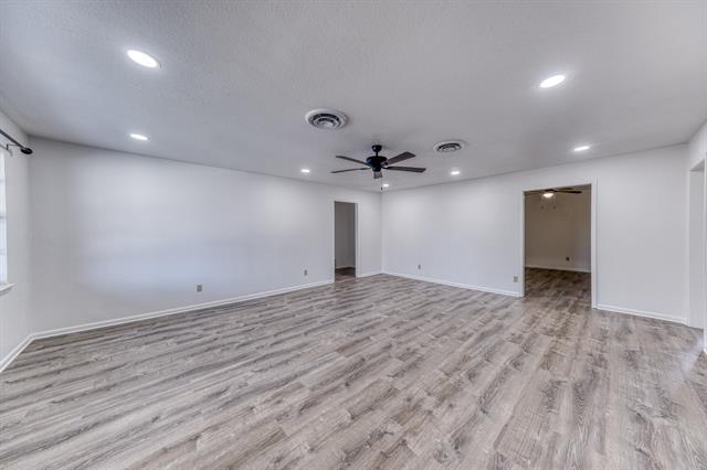 Building Photo - 117 N Dubellette St