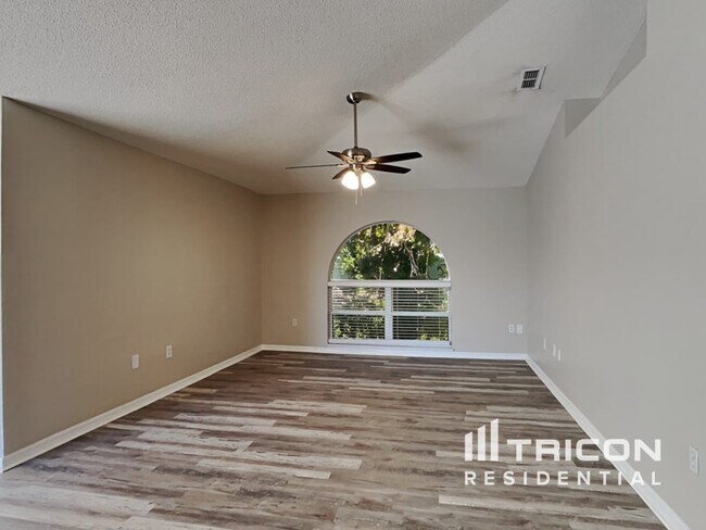 Foto del edificio - 926 Derbyshire Drive Kissimmee FL