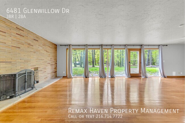 Foto del edificio - 6481 Glenwillow Dr