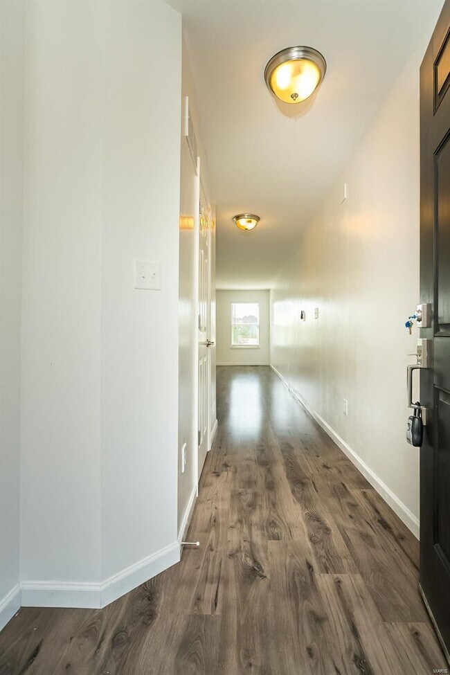 Foto del edificio - 3436 Charlestowne Crossing Dr