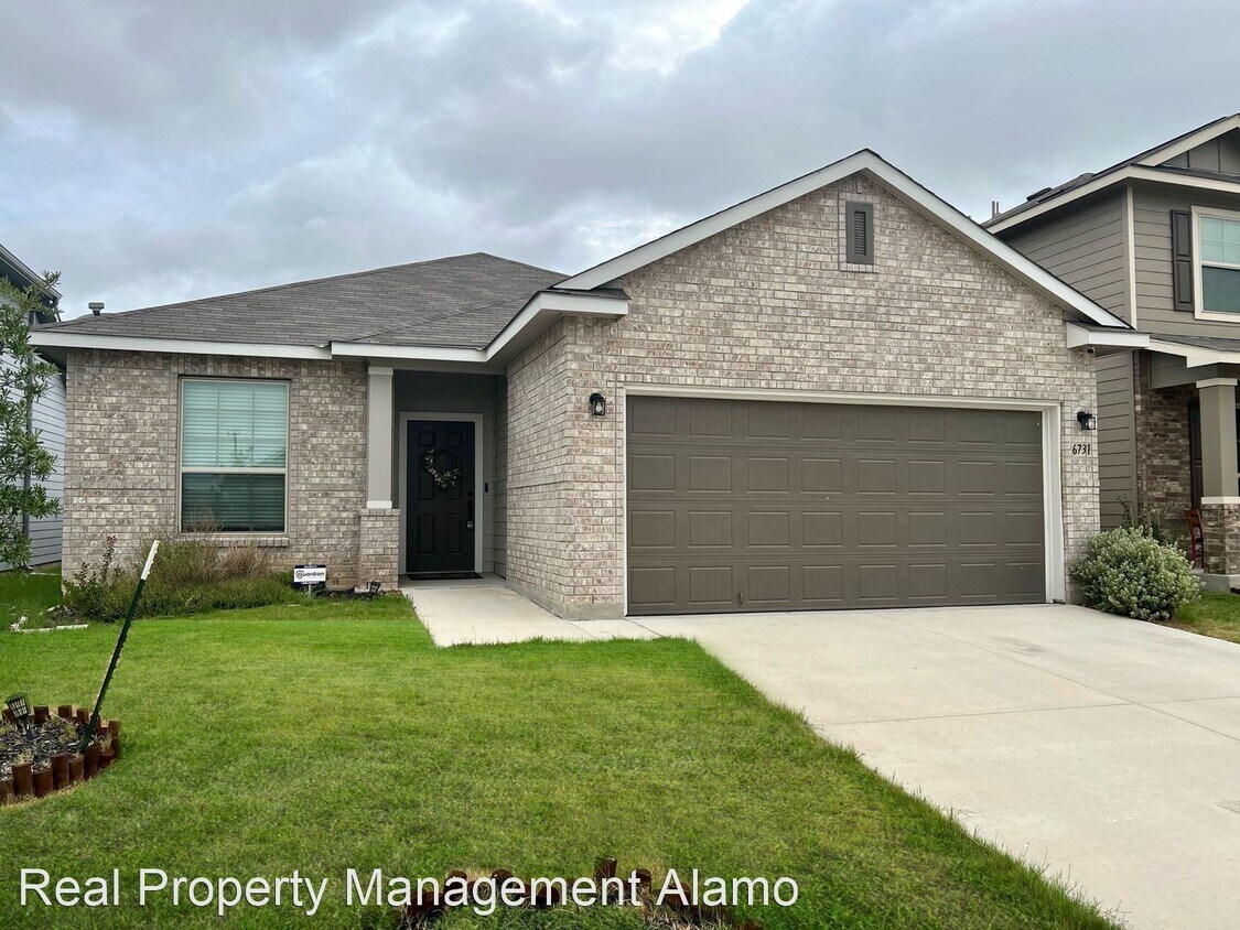 Foto principal - 3 br, 2 bath House - 6731 Hibiscus Falls