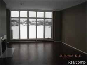 Building Photo - 584 Cambridge Way