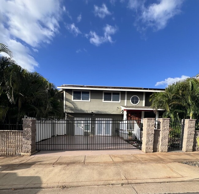 Building Photo - 485 Kaiwahine St