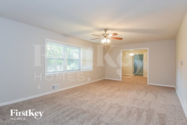 Building Photo - 629 Bounty Dr