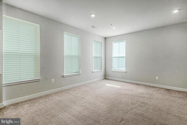 Foto del edificio - 3760 Charterhouse Alley