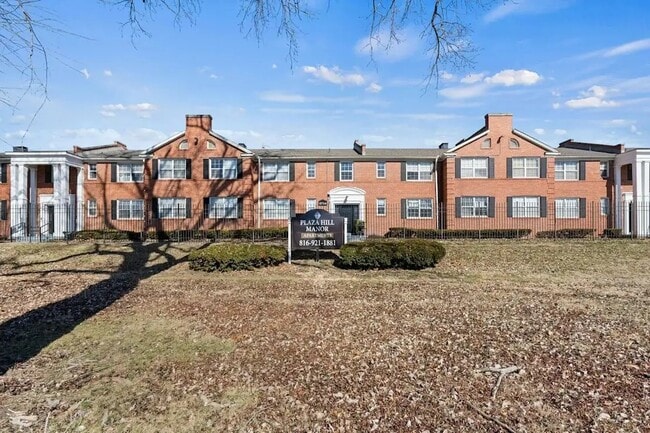 Plaza Hill Manor Apartments - Plaza Hill Manor