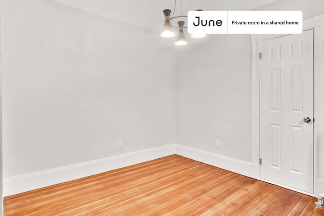 Foto del edificio - Room in Shared 4 bed/2 bath home in Allston
