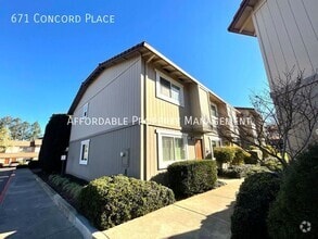 Building Photo - 671 Concord Pl