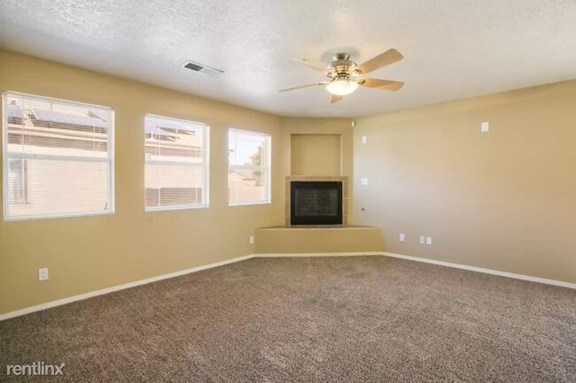 Building Photo - 3 br, 2.5 bath House - 10408 Vendaval Aven...
