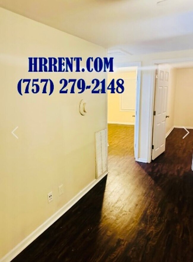 Building Photo - Adorable 2 Bedroom 1 Bath Single Family Home located in the heart of Portsmouth VA!