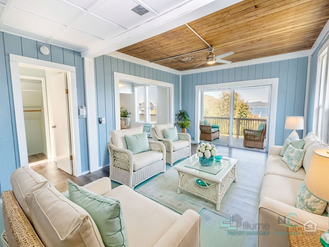 Foto principal - 3088 Harrison Ave