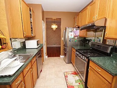 Building Photo - 38 Gallop Ln